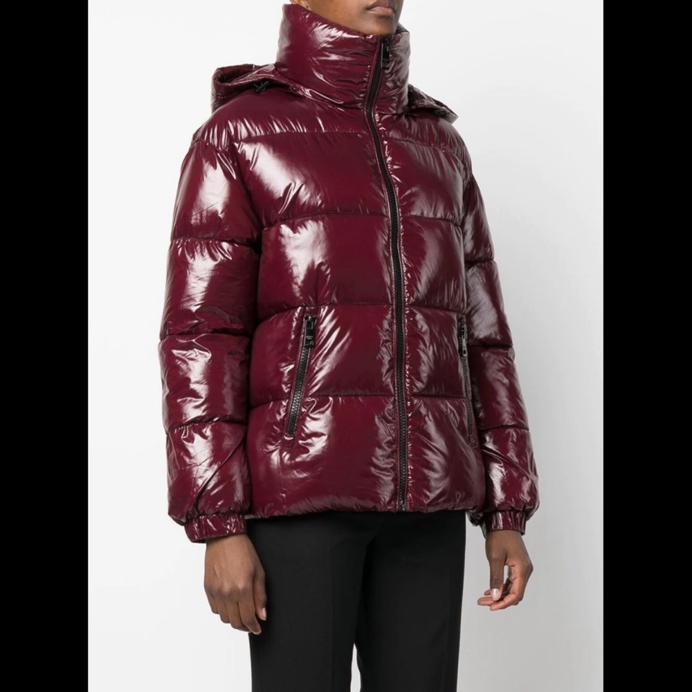 Micheal Kors Puffer Jacket. Maroon Size XS. NWT.